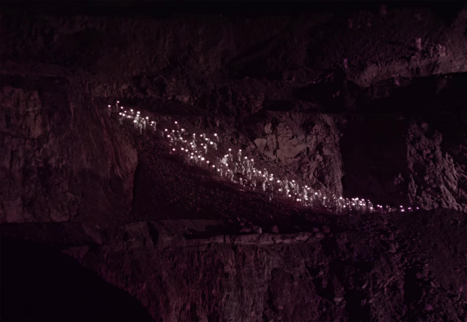ident-5