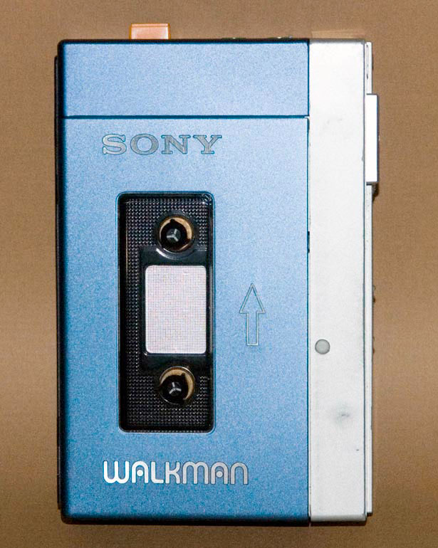 Blast from the Past: Vintage Technologies That We No Longer Use walkman79